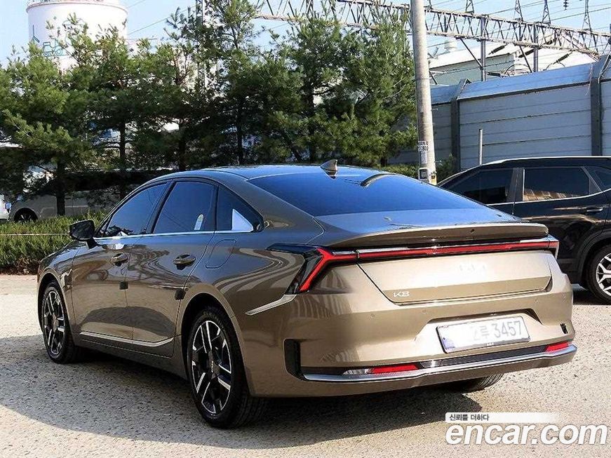 Kia K8 2025