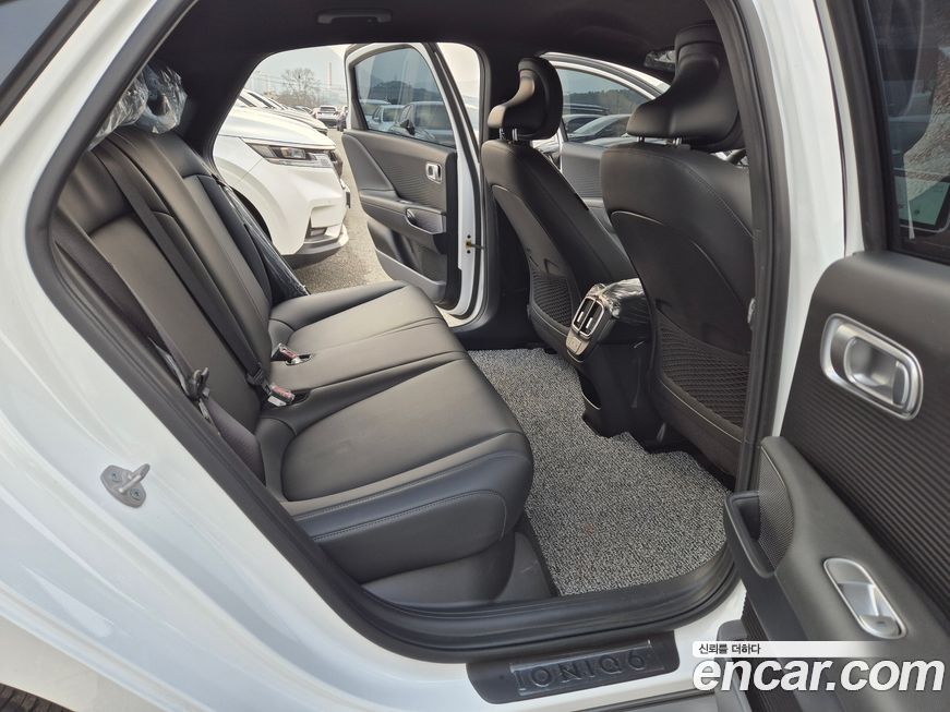 Hyundai Ioniq6 2025