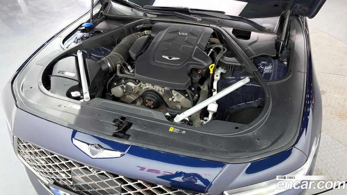 Genesis G90 2021