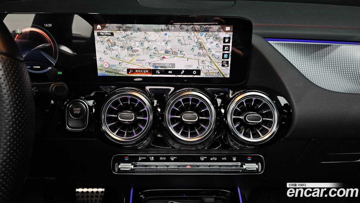 Mercedes-Benz EQA 2022