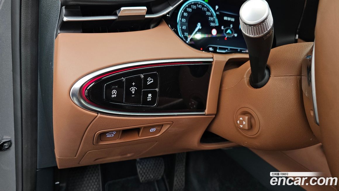 Genesis GV70 2024