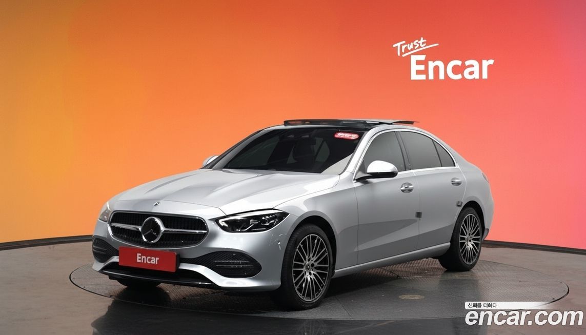 Mercedes-Benz C-Class 2022