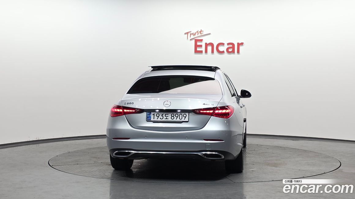 Mercedes-Benz C-Class 2022