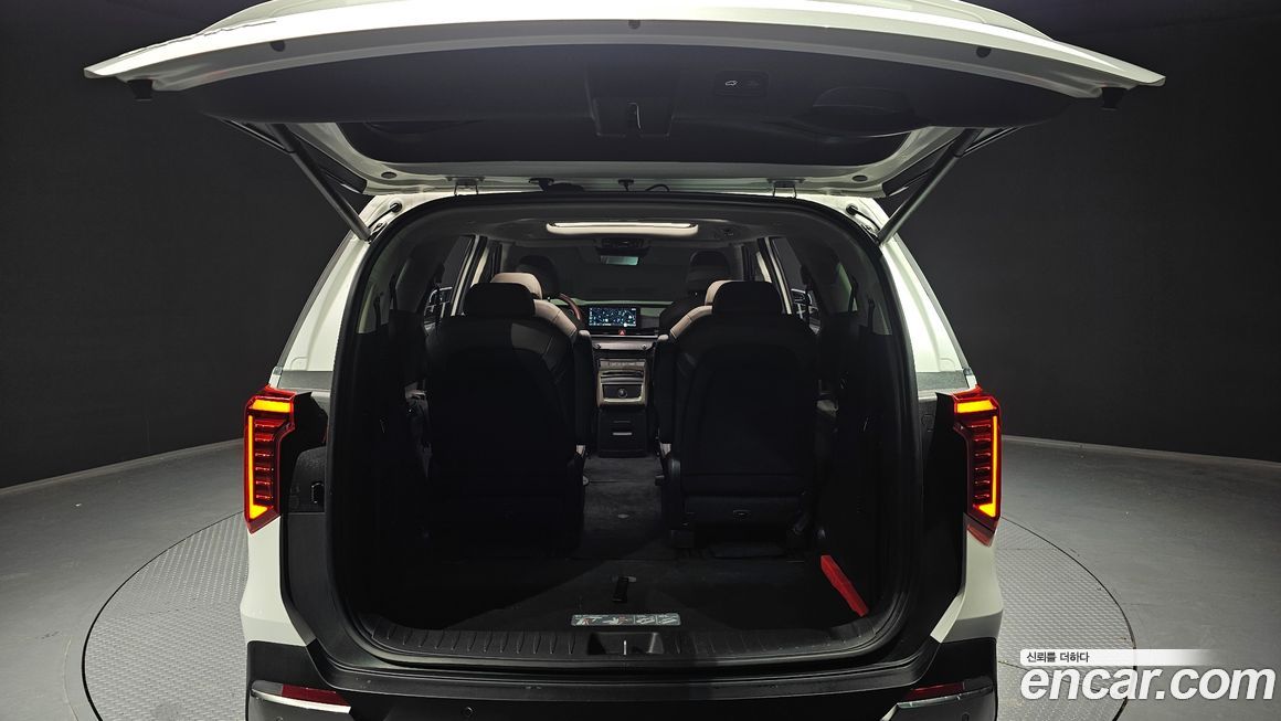 Kia Canival 2024