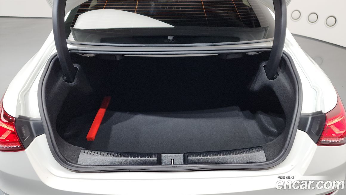 Mercedes-Benz CLA-Class 2023