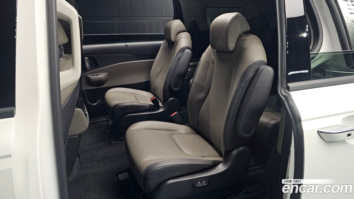 Kia Canival 2024