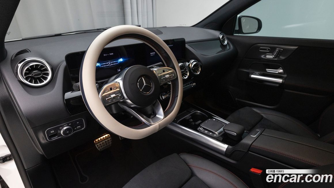 Mercedes-Benz GLA-Class 2023