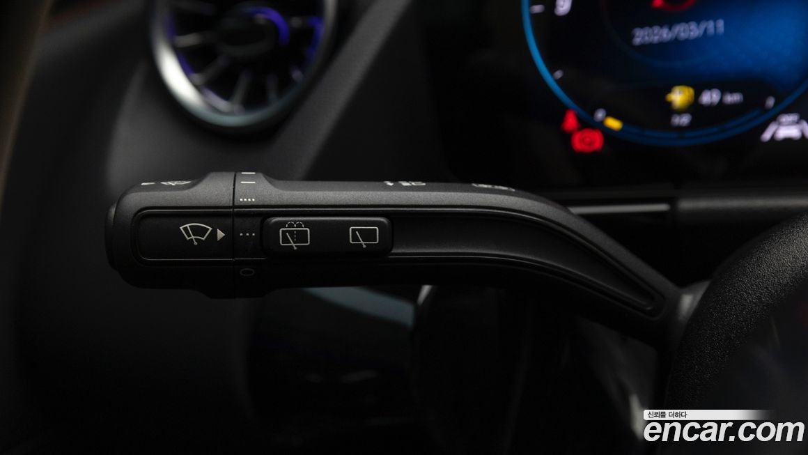 Mercedes-Benz GLA-Class 2023