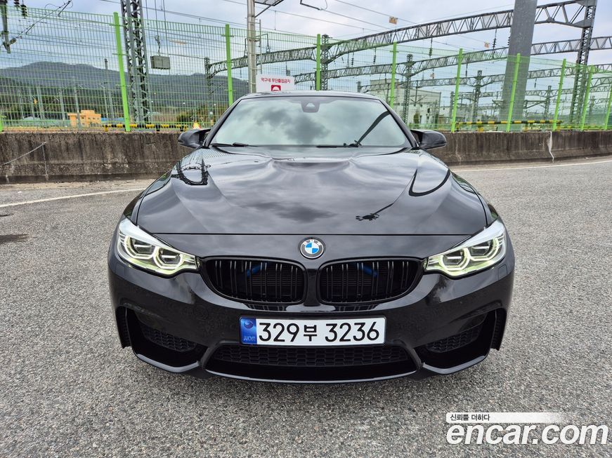 BMW M4 2016