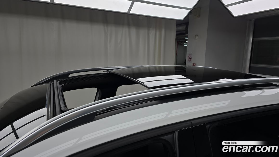 Mercedes-Benz GLB-Class 2021