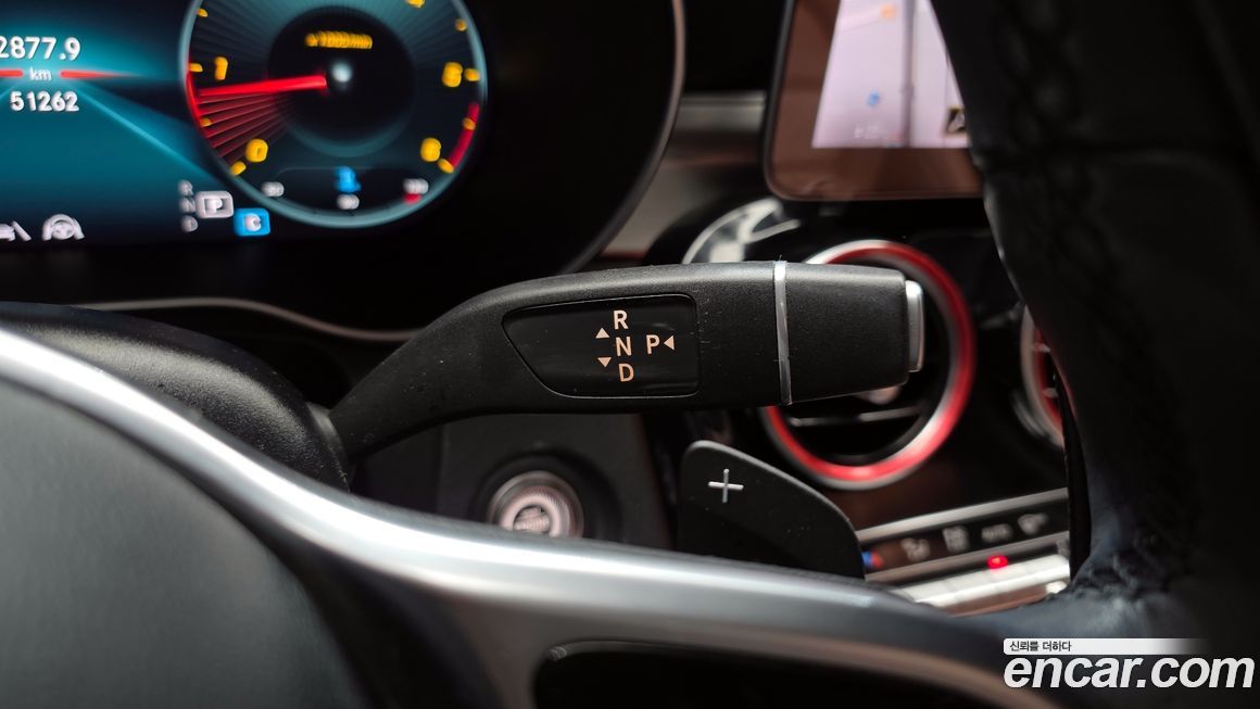 Mercedes-Benz GLC-Class 2021