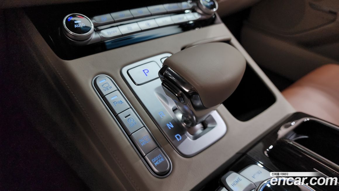 Genesis G90 2021