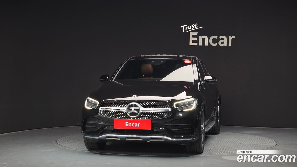 Mercedes-Benz GLC-Class 2021