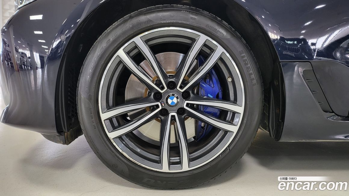 BMW Gran Turismo 2021