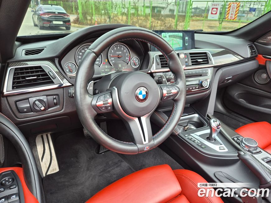 BMW M4 2016