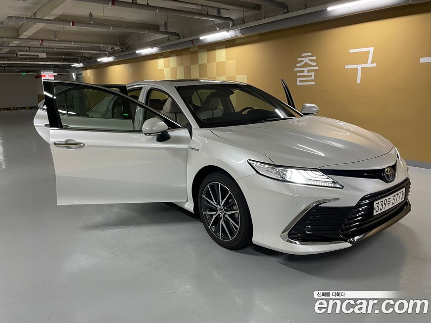 Toyota Camry 2024