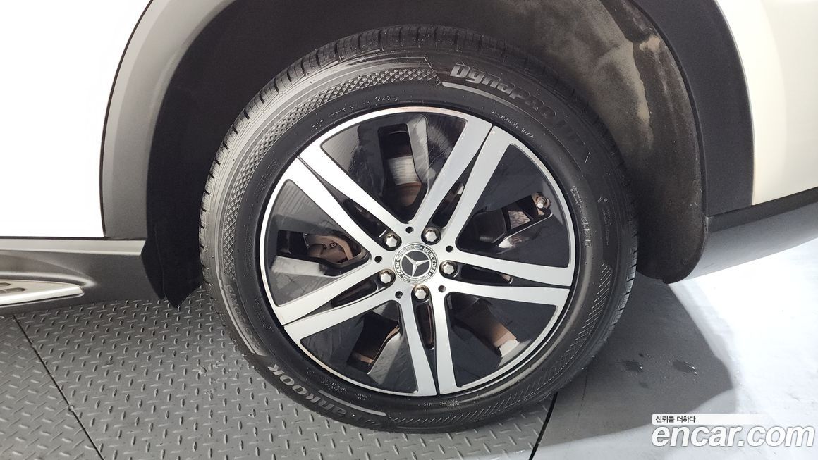 Mercedes-Benz GLE-Class 2019