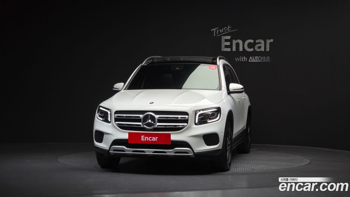 Mercedes-Benz GLB-Class 2021