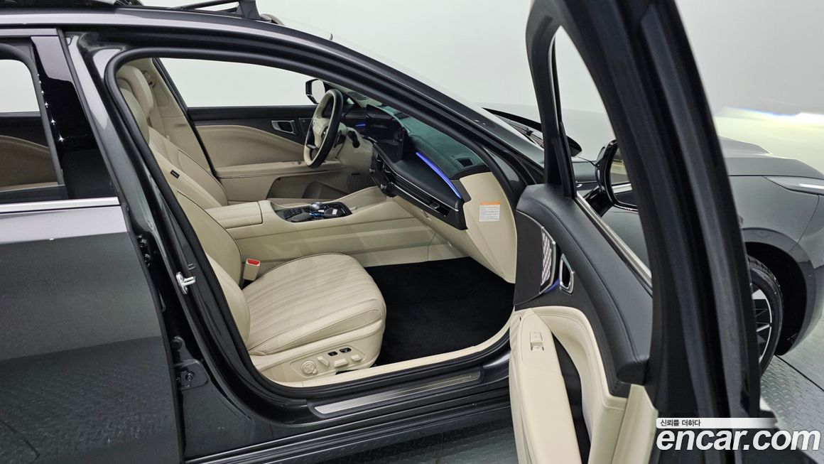 Kia K8 2025