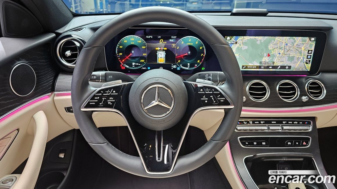 Mercedes-Benz E-Class 2023