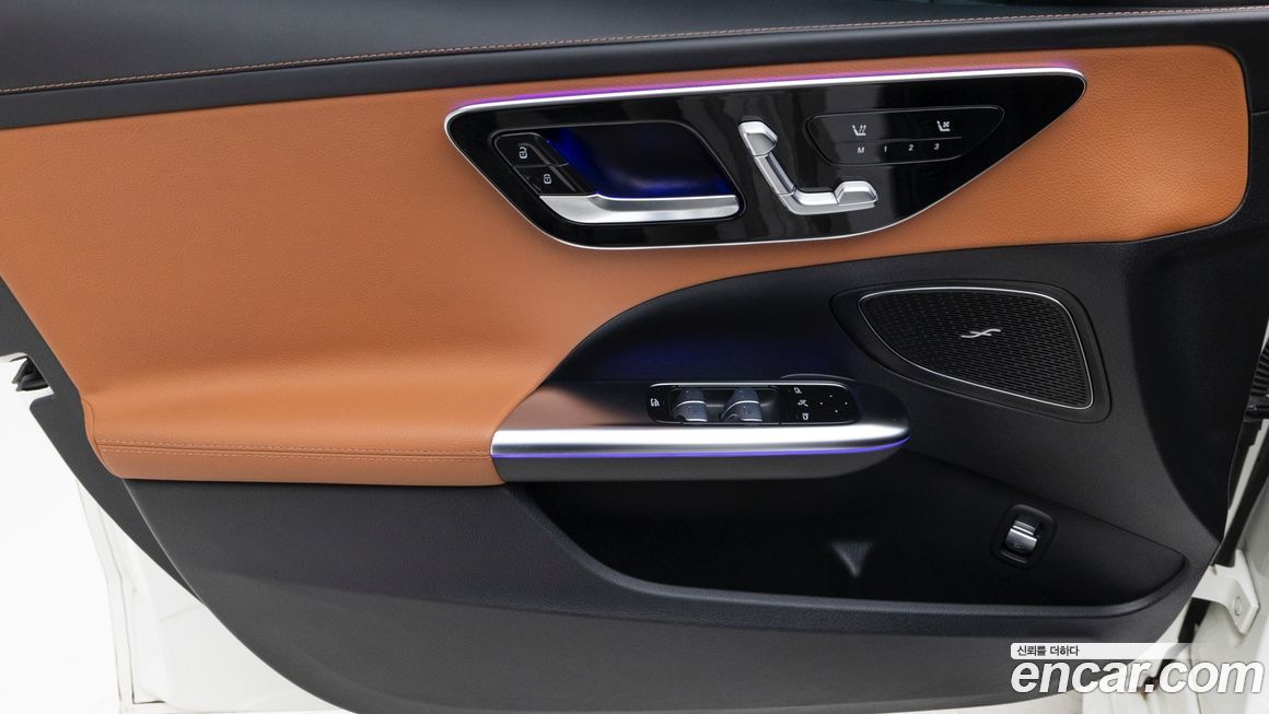 Mercedes-Benz C-Class 2022