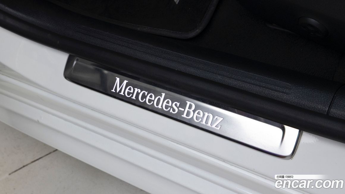 Mercedes-Benz C-Class 2022