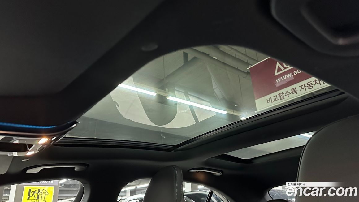 Mercedes-Benz C-Class 2025