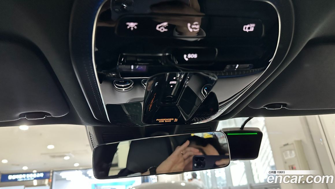 Mercedes-Benz C-Class 2025