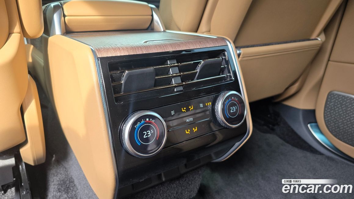 Land Rover Range Rover 2025