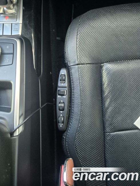 Mercedes-Benz G-Class 2015