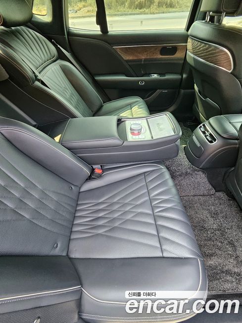 Genesis G90 2023