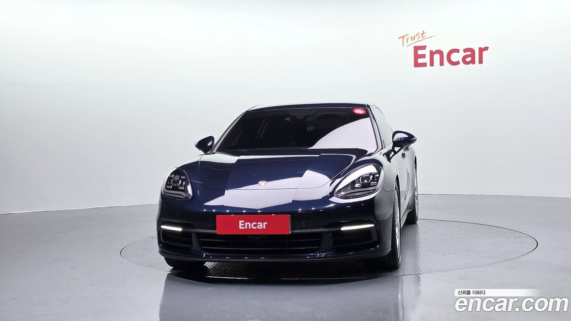 Porsche Panamera 2018