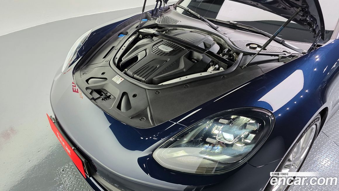 Porsche Panamera 2018