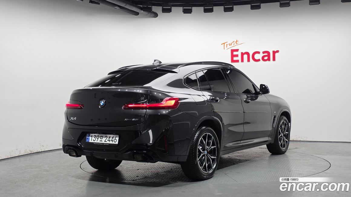 BMW X4 2023