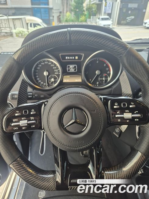 Mercedes-Benz G-Class 2015