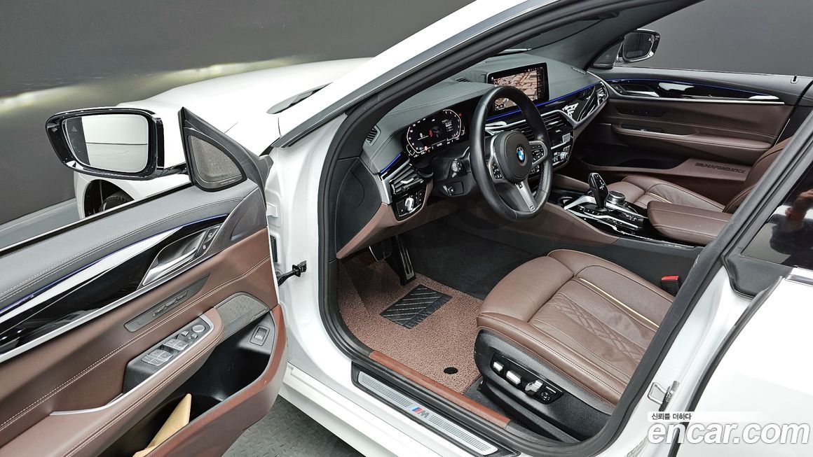 BMW Gran Turismo 2023