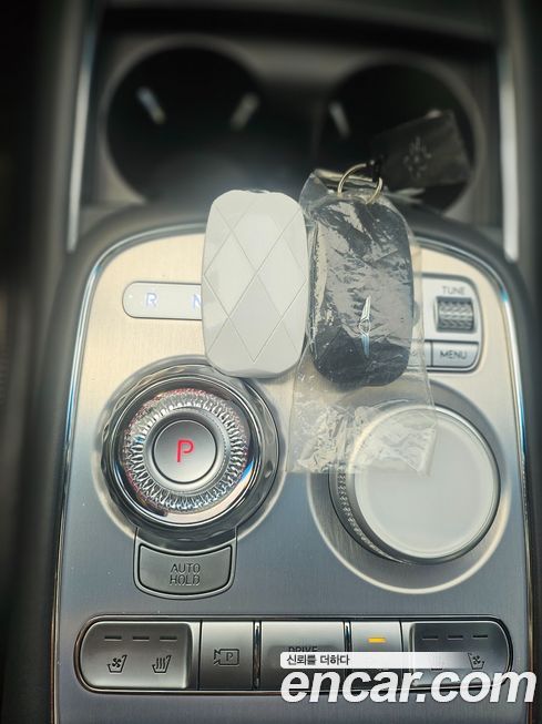 Genesis G90 2023