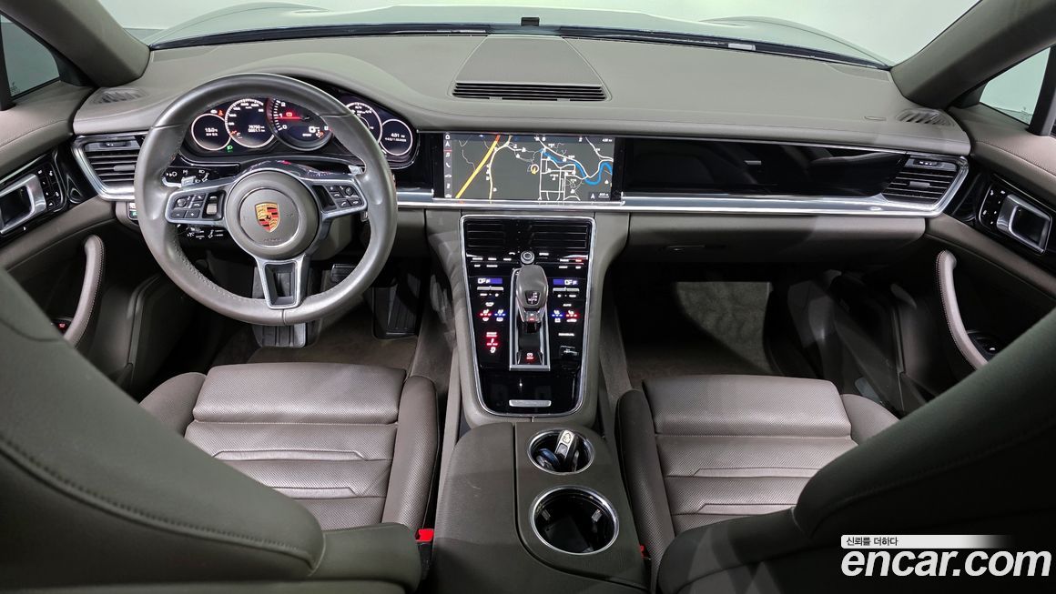 Porsche Panamera 2018