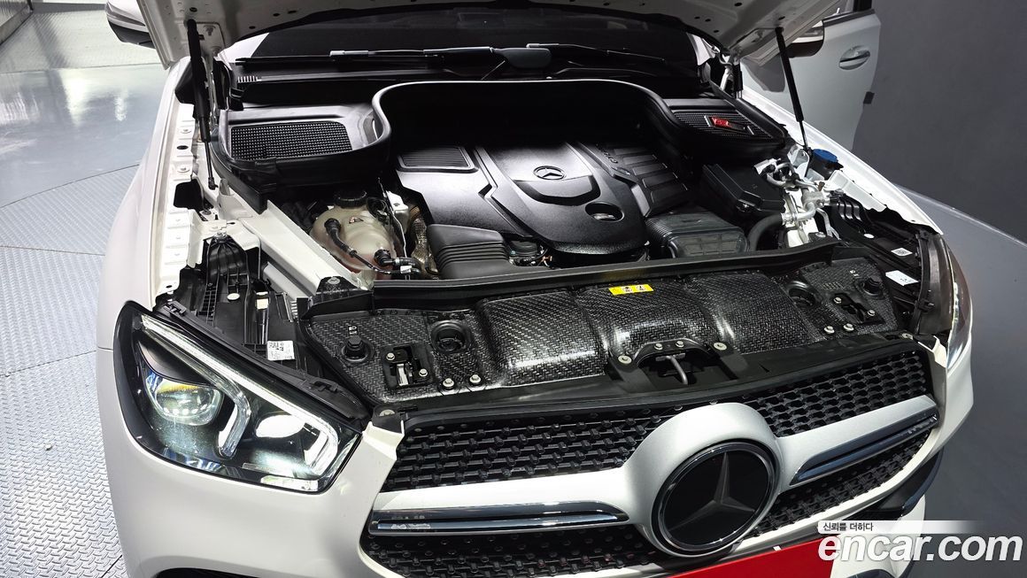 Mercedes-Benz GLE-Class 2023