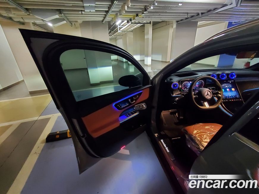 Mercedes-Benz GLC-Class 2026