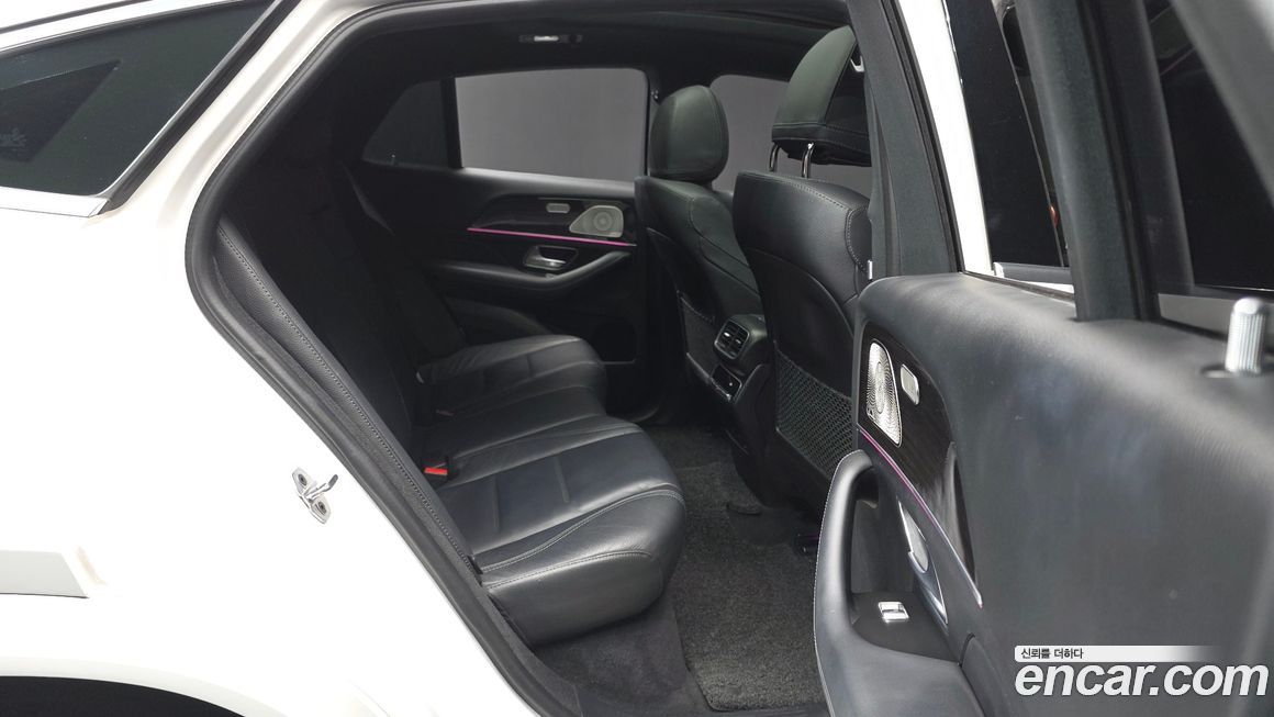 Mercedes-Benz GLE-Class 2023