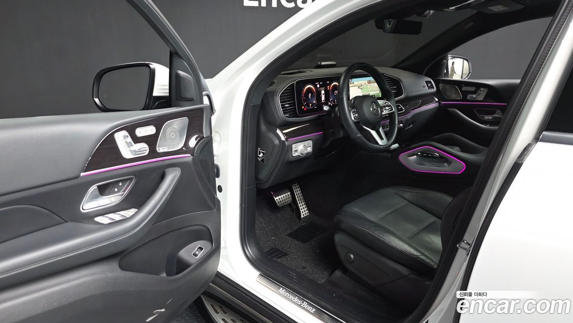 Mercedes-Benz GLE-Class 2023