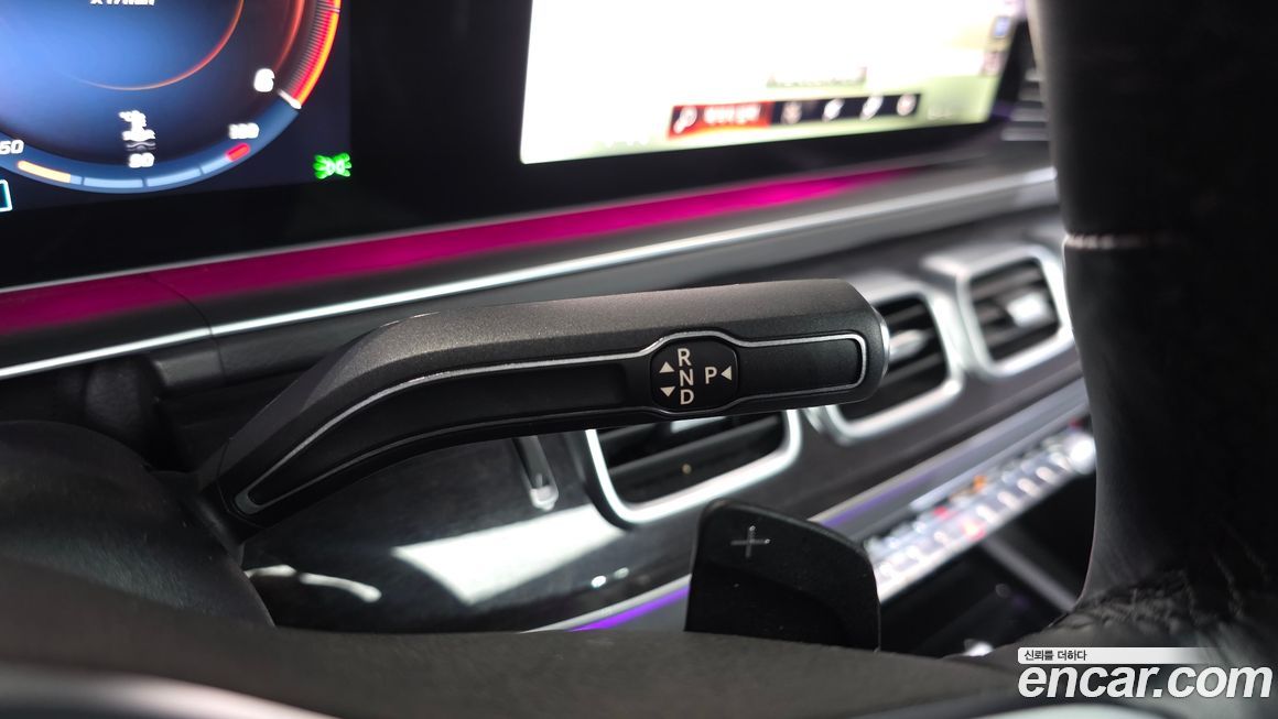 Mercedes-Benz GLE-Class 2023