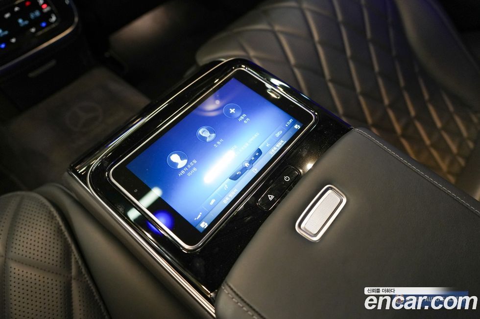 Mercedes-Benz S-Class 2021