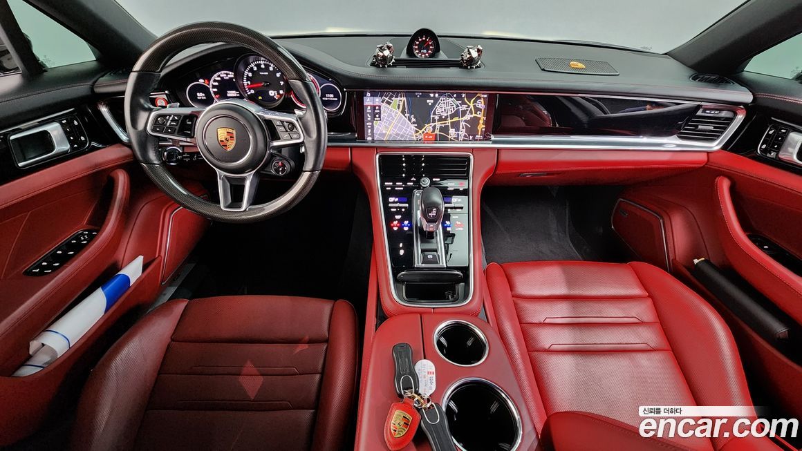 Porsche Panamera 2020