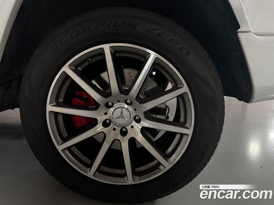 Mercedes-Benz G-Class 2021