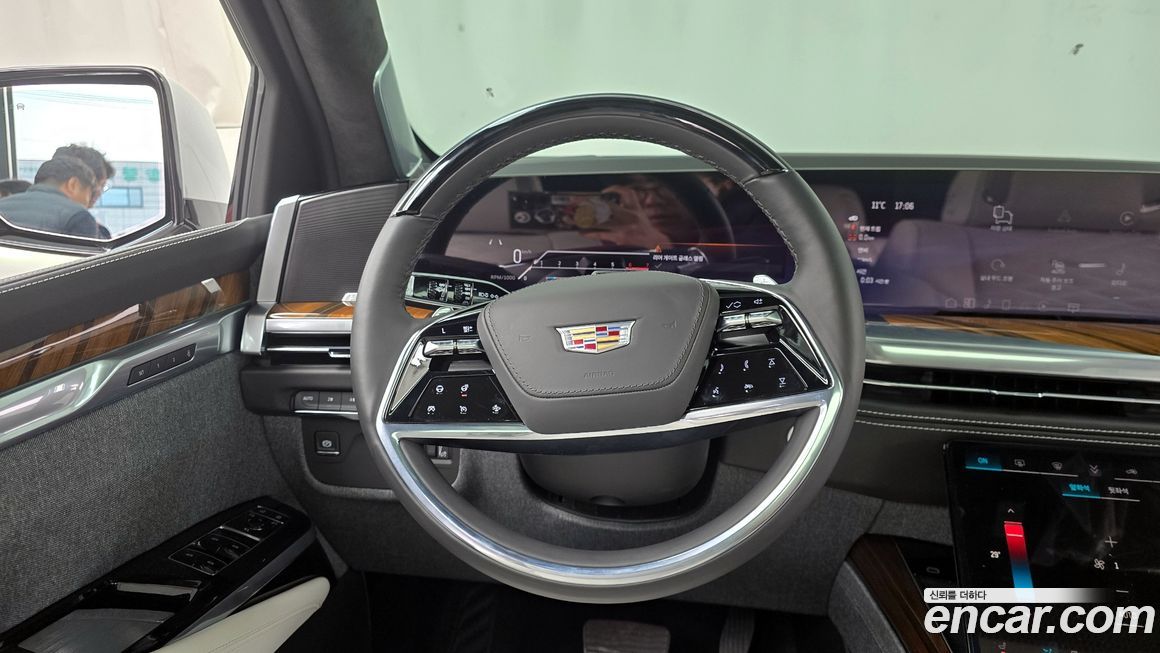 Cadillac Escalade 2025