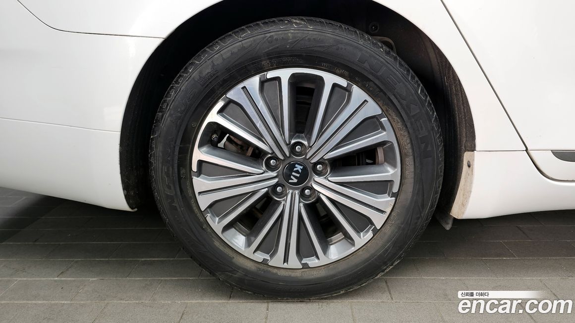 Kia K7 2021