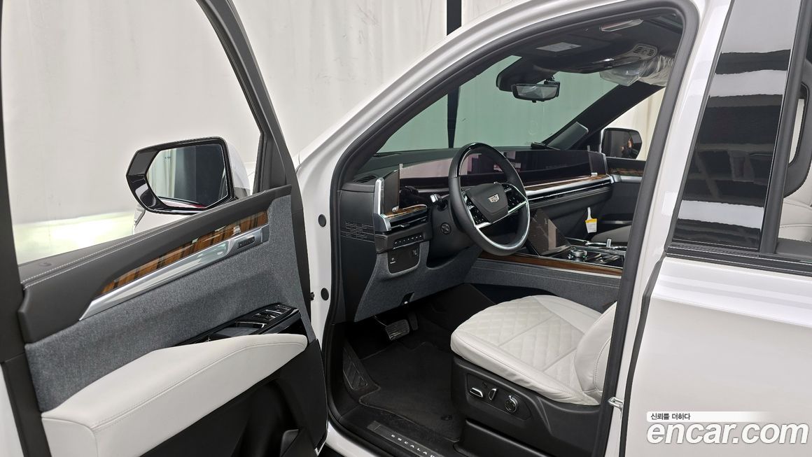 Cadillac Escalade 2025