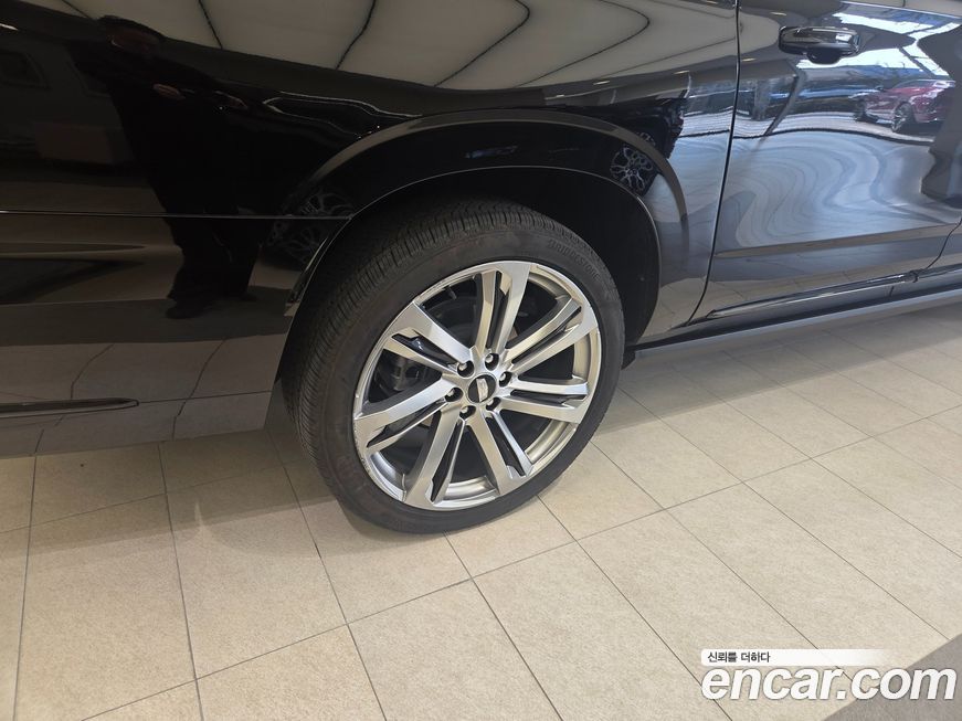 Cadillac Escalade 2025